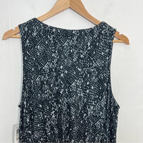 Bella Dahl Gray Snake Print Sleeveless Wide Leg Jumpsuit Size Medium NWT - Picture 5 of 14